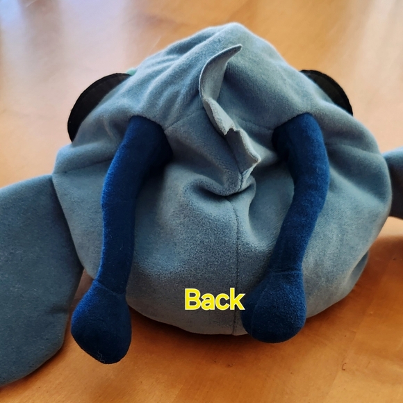 Stitch Hat (Youth size) - Picture 4 of 8